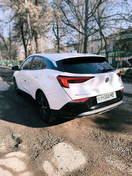 Buick Velite6 sotiladi
