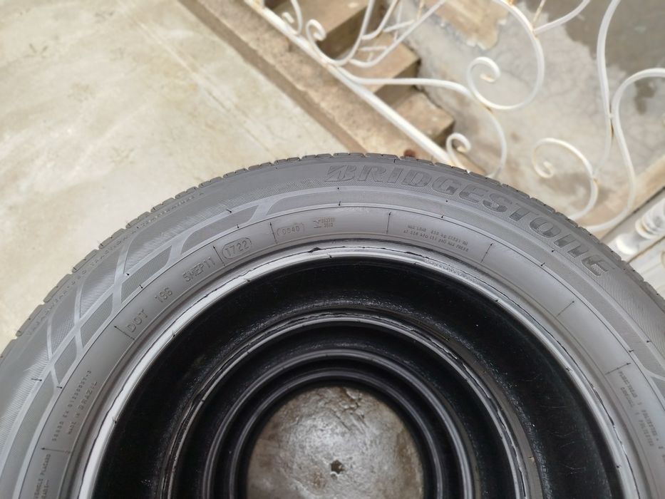 215 60 R16 Shina Brijistone