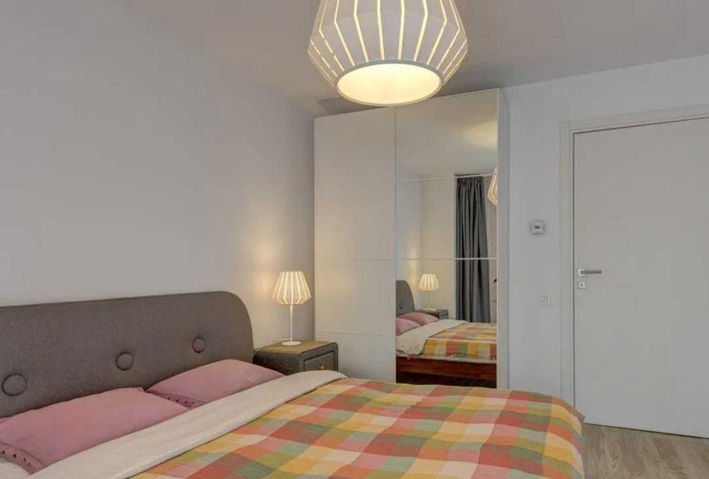 Дава се под наем Двустаен апартамент в Бургас, Изгрев - 70 кв.м за 306 € - Снимка #4