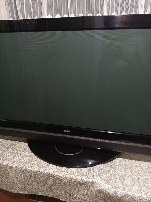 Телевизор LG , 106 диагональ