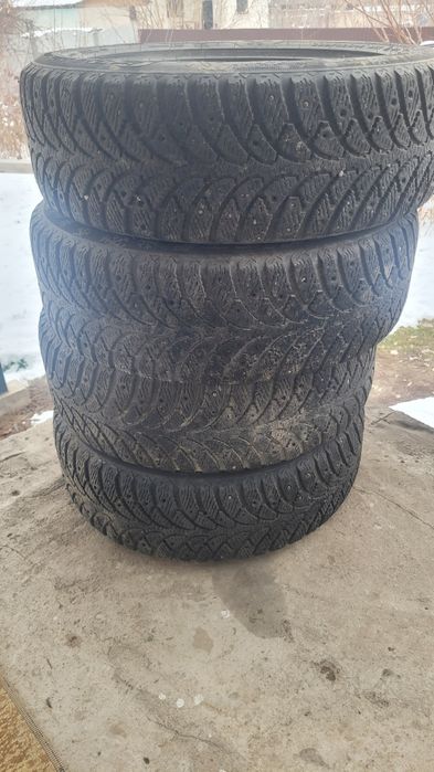 Продам шины размер 16