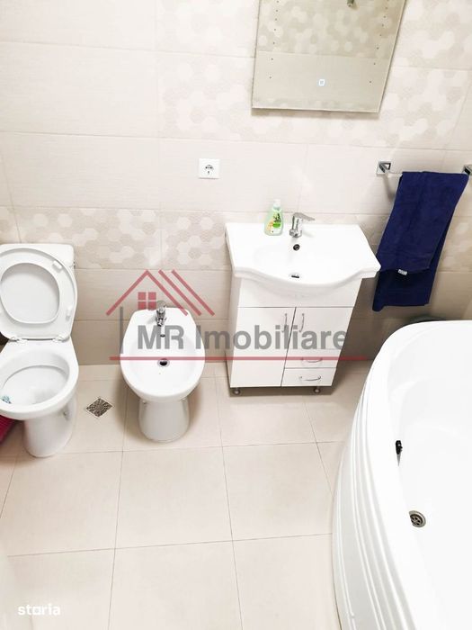 Exclusivitate , 3 camere , modern , bloc nou, parcare, zona VIVO MALL
