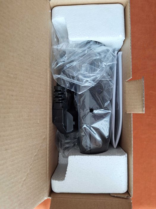 Gratar GRILL electric cu strat antiaderent, putere 750W