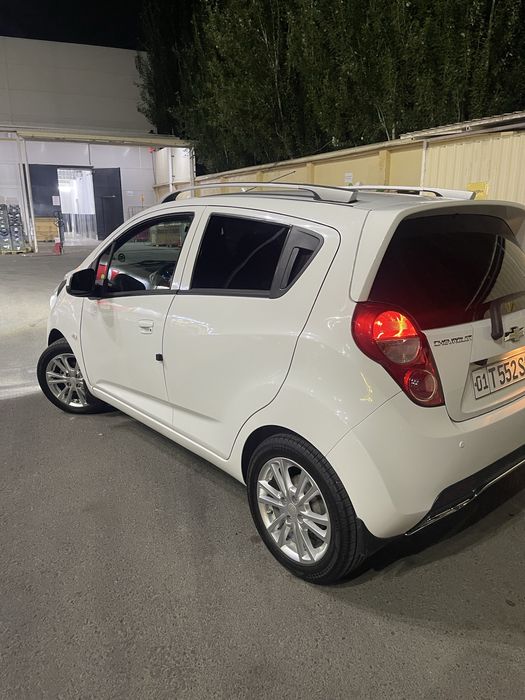Chevrolet Spark 2012 — 2