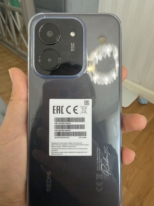 новый телефон Xiaomi red mi 15C