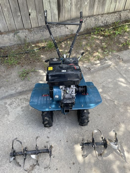 Продам культиватор почти новый