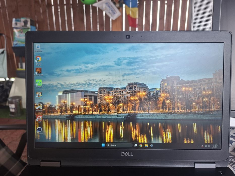Laptop dell latitude 5590
