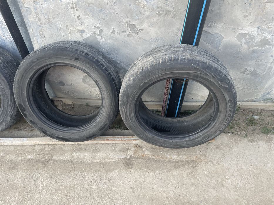 Шины 235/55/R17.