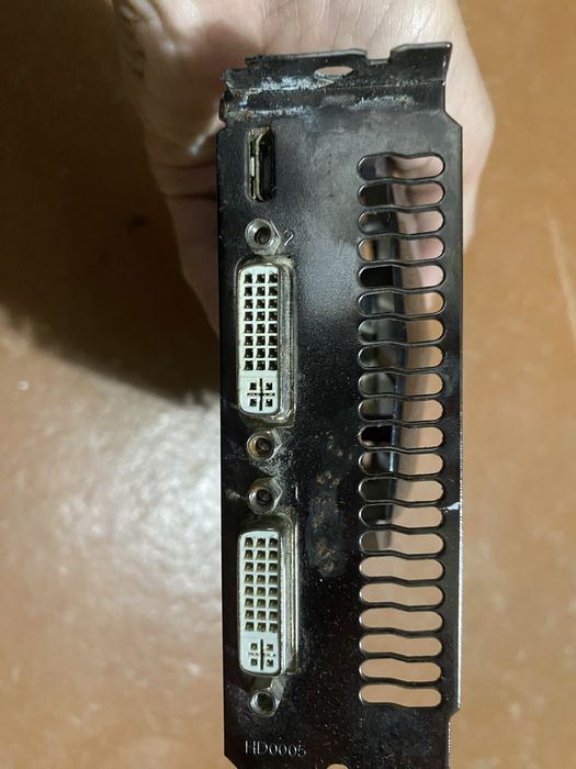 Видеокарта gts450 1gb