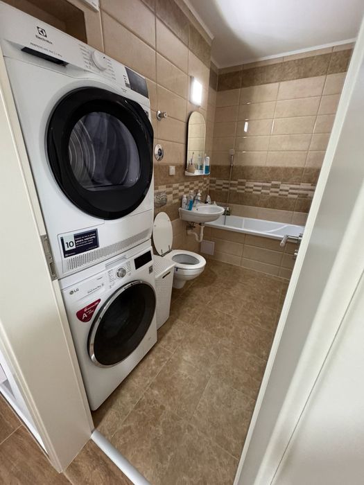 Apartament 2 camere  Tractorul Brașov, parcare subterana