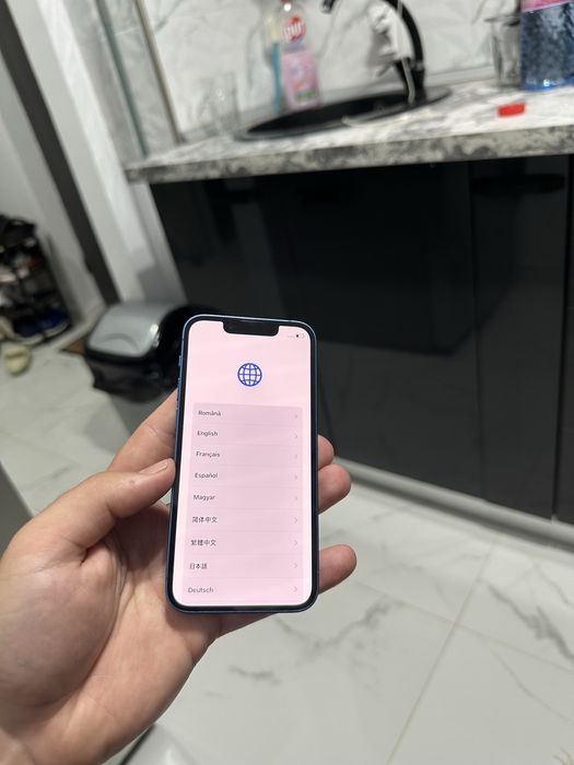 Vand iphone 13 mini pentru piese