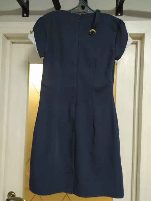 Женские платья, в отличном состоянии