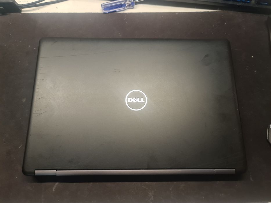 Vand laptop Dell E5480