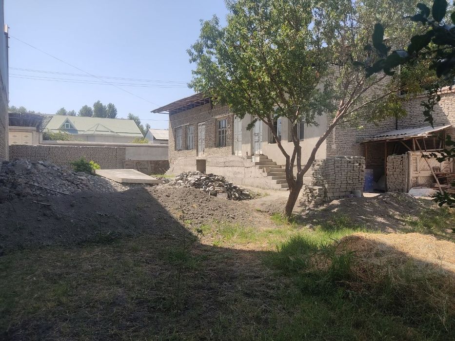 Uy srochna sotiladi gaz suv svet bor