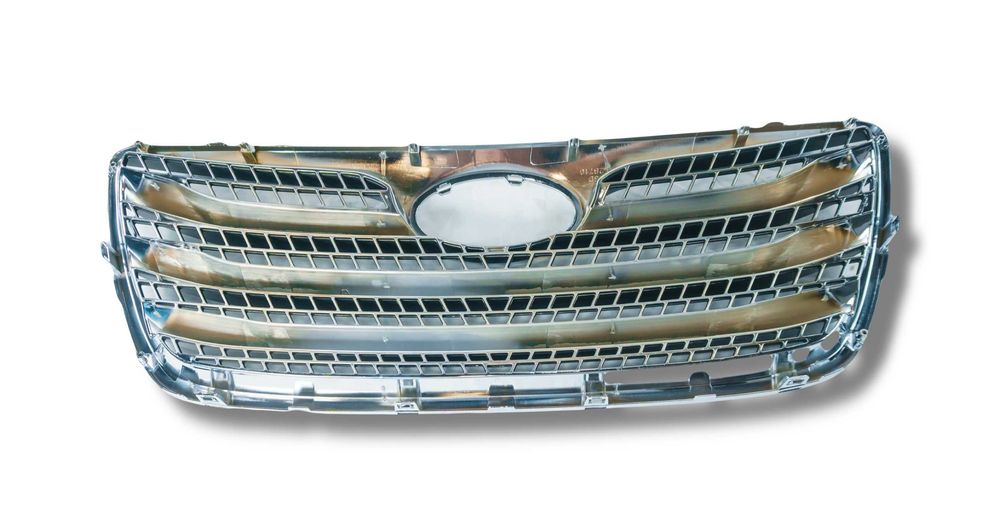 Решетка радиатора Santa fe 10-12