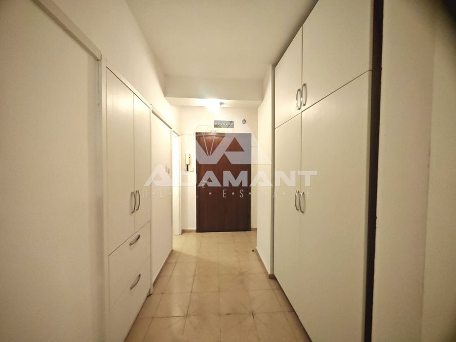 Дава се под наем Четиристаен апартамент в София, Банишора - 180 кв.м за 850 € - Снимка #8