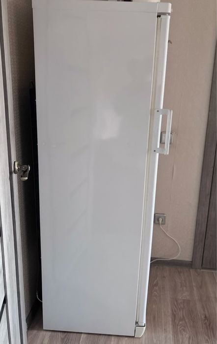 Indesit морозильнигі сатылады!!