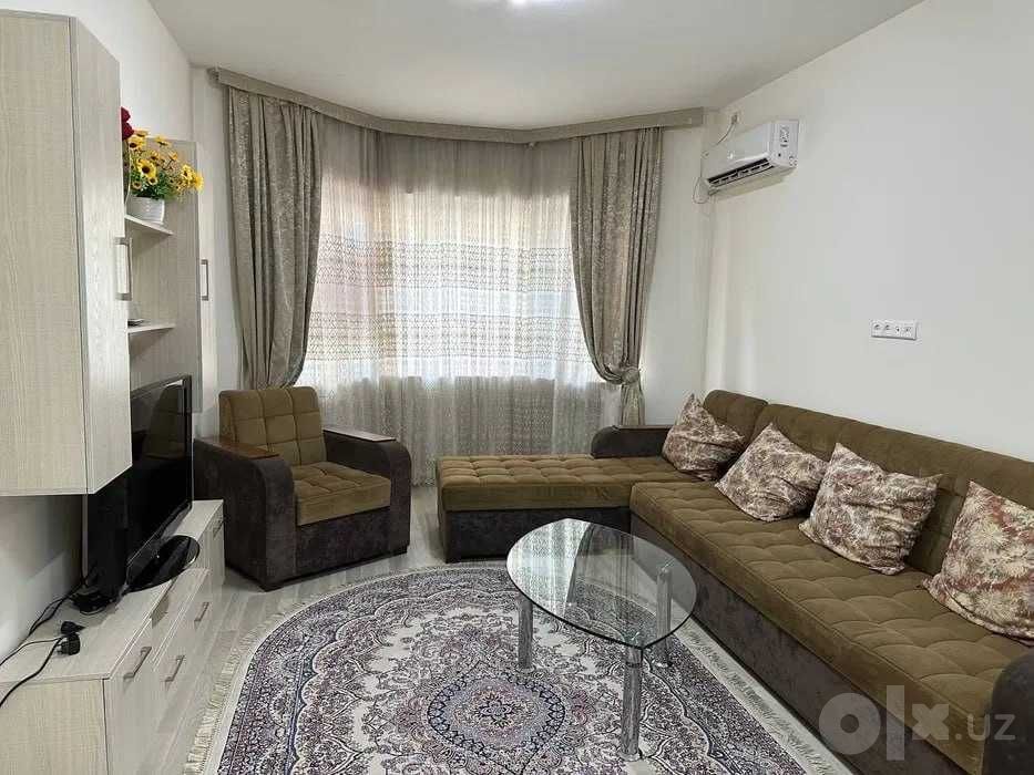 "Dream House yakkasaroy 2/1/9 80m2 Sotiladi "