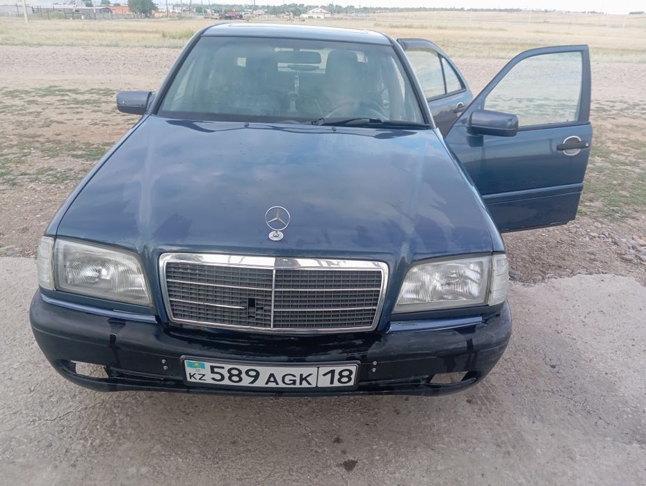 Продам Мерсс с180
