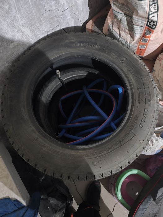 Продам шины всесезонные