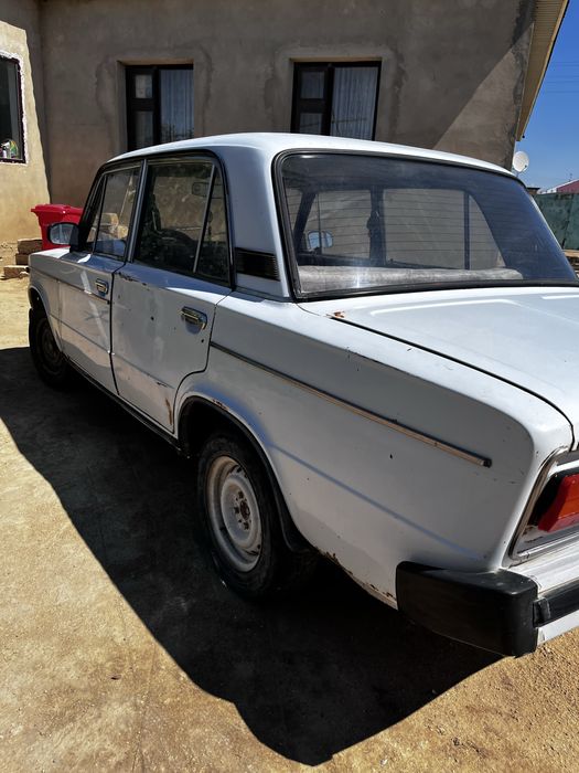 Ваз-Жигули-2106 white