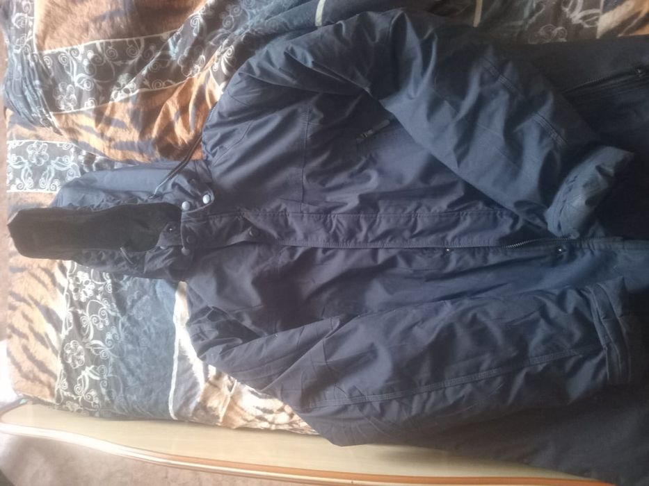 Зимняя куртка,  не носилась