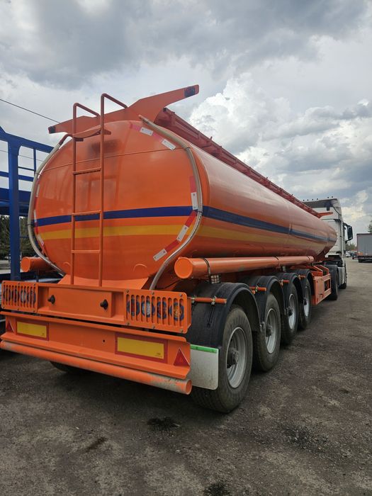 Бензовоз полу прицеп