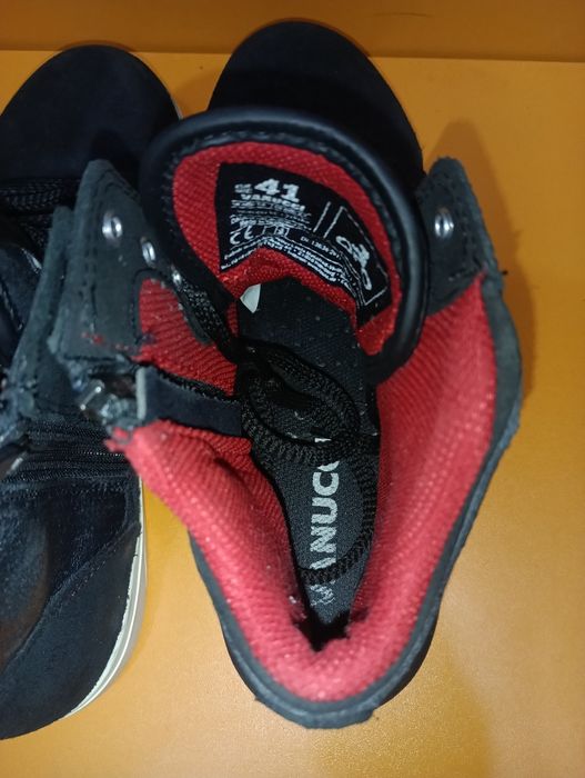 Vanucci кожени кецове N 41