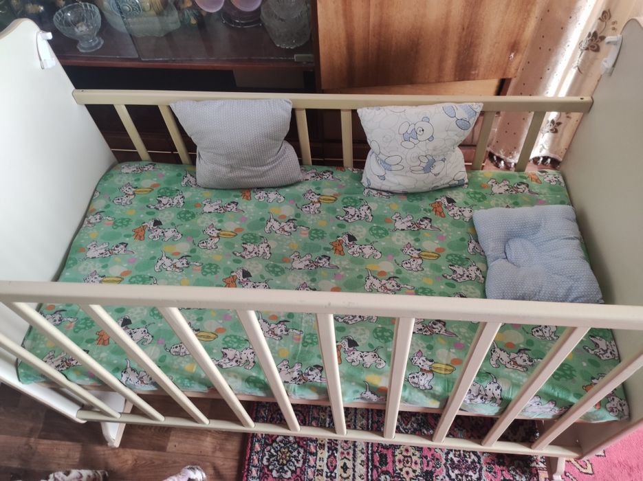 Кроватка продам бу
