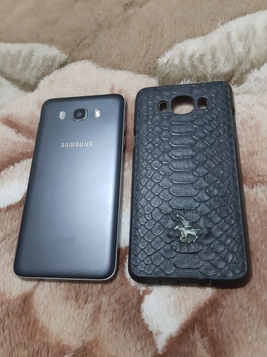 Смартфон Samsung
