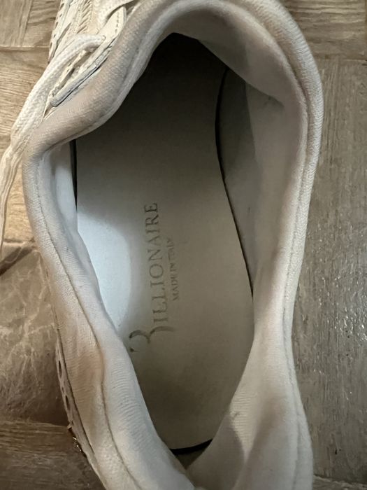 Billionaire adidași