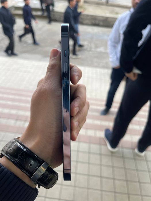 Iphone 13 pro max sotilad