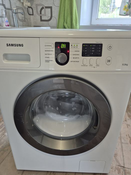 Продам стиральную машину