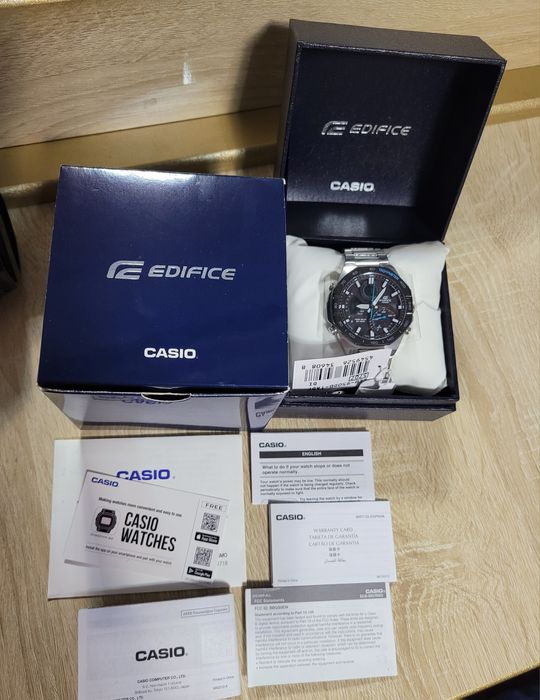 Часы   Casio Edifice ECB 950 100% ORIGINAL