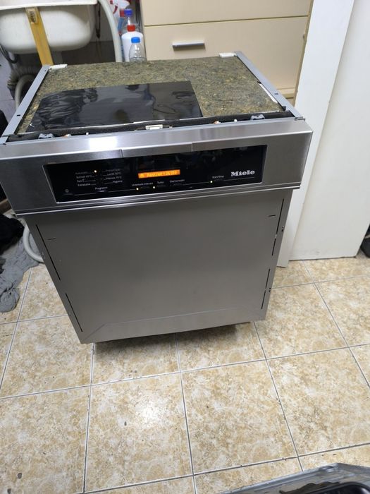Съдомиялна Miele G 5830 SCI