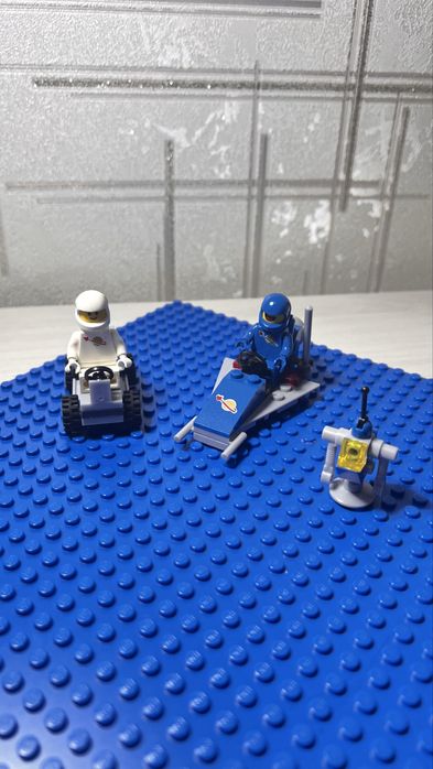 Продам лего конструкторы