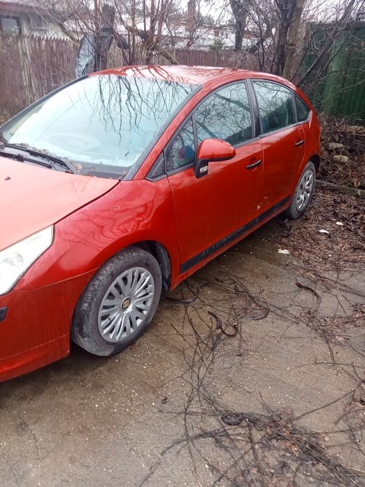 Vând auto citroën C4