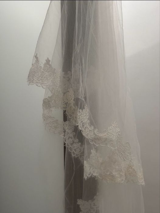 свадебное платье с кружевами