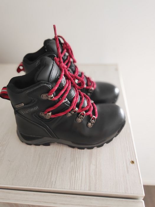 Ghete Karrimor purtate