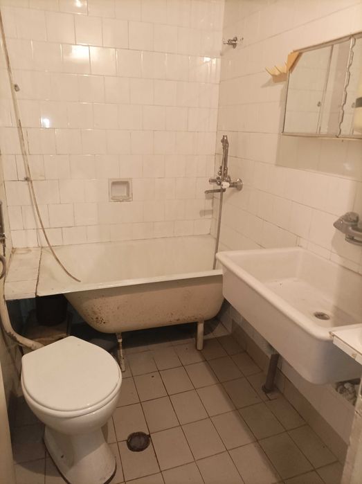 Продава се Тристаен апартамент в Стара Загора, Център - 68 кв.м за 1175 €/кв.м - Снимка #6