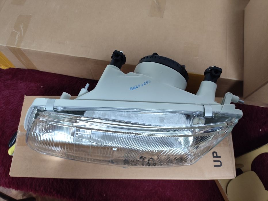 Фара Митсубиси хазима депо Тайвань