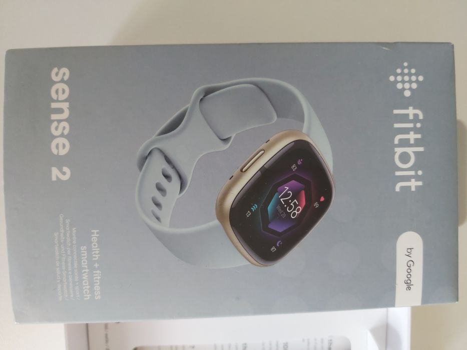Смарт-часы Fitbit Sense 2