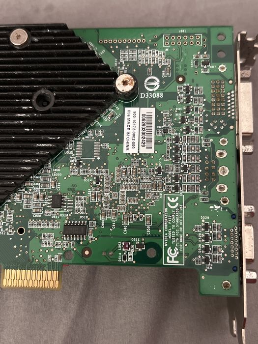 AGP Nvidia Gforce Fx 5900 defecta