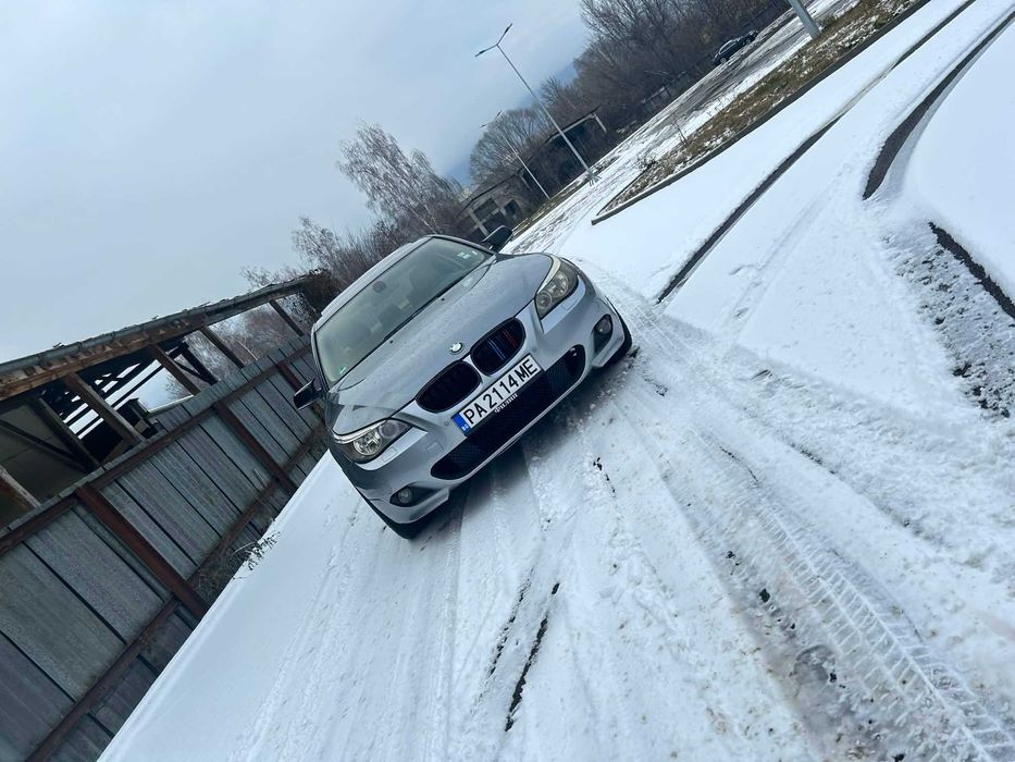 BMW e60 545i 2004г.
