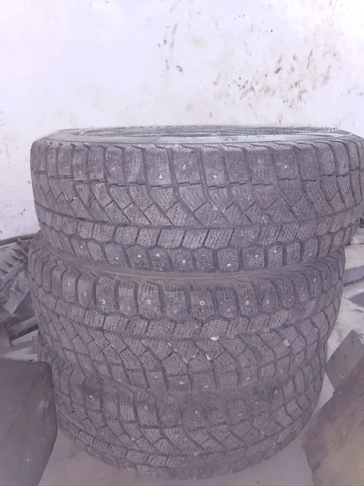 Зимняя резина 175/70 R13 3шт