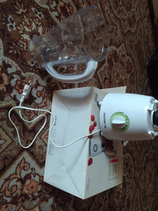 Продам блендер .