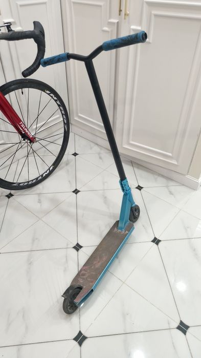 Трюковой самокат