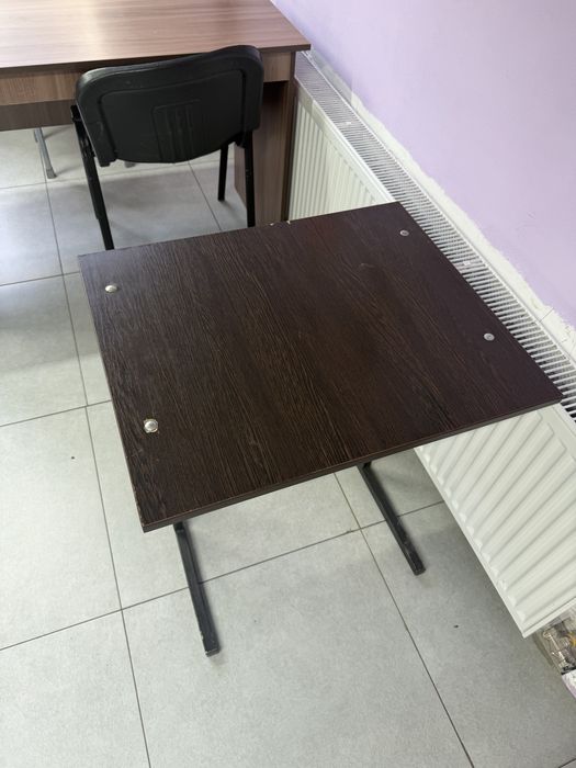 Одноместные парты и стулья