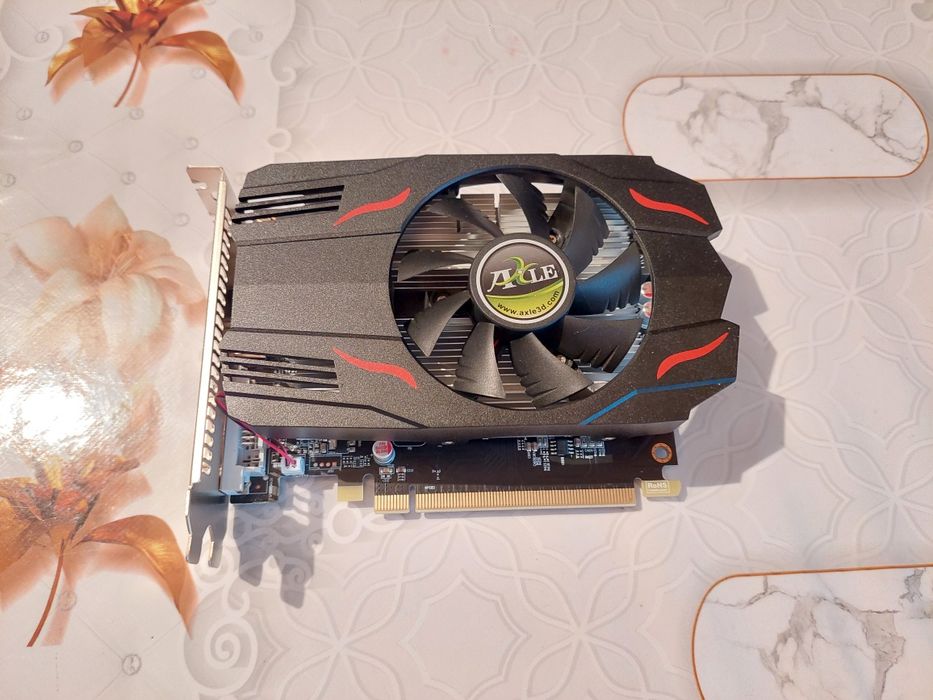 Продам AXLE RX550 4G не работает!