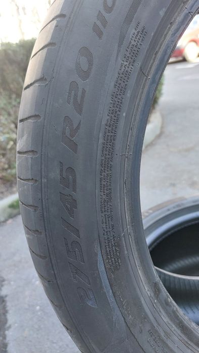 275 45 fata 305 40 R20 spate Dot 2020